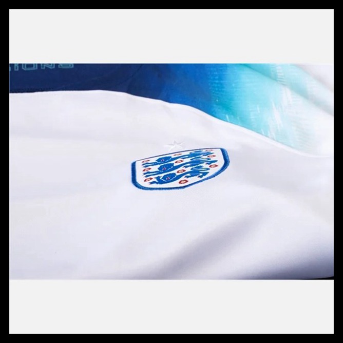 brede Billige Fodboldtrøjer England VM I Fodbold 2022 SAKA #11 Hjemmebanetrøje med navn